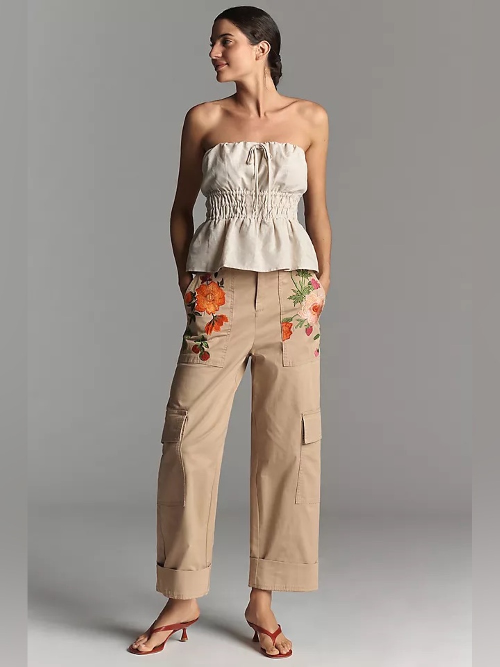 NWT Anthropologie Embroidered Floral Cargo Pants Tan M